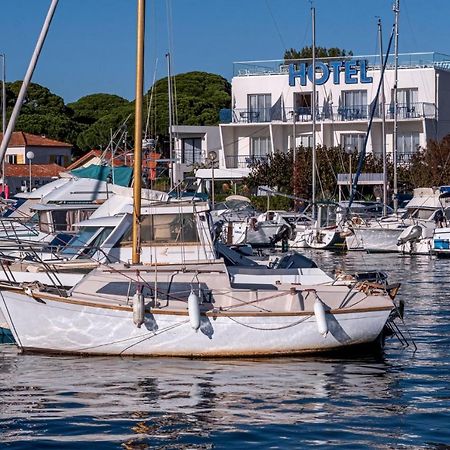 Hotel La Reine Jane Hyeres Bagian luar foto